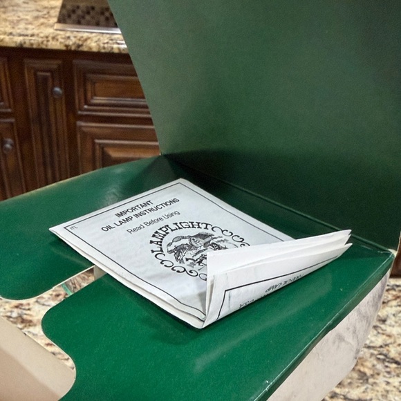 NEW IN BOX Lamplight Farms Glass Oil Lamp - Picture 10 of 13